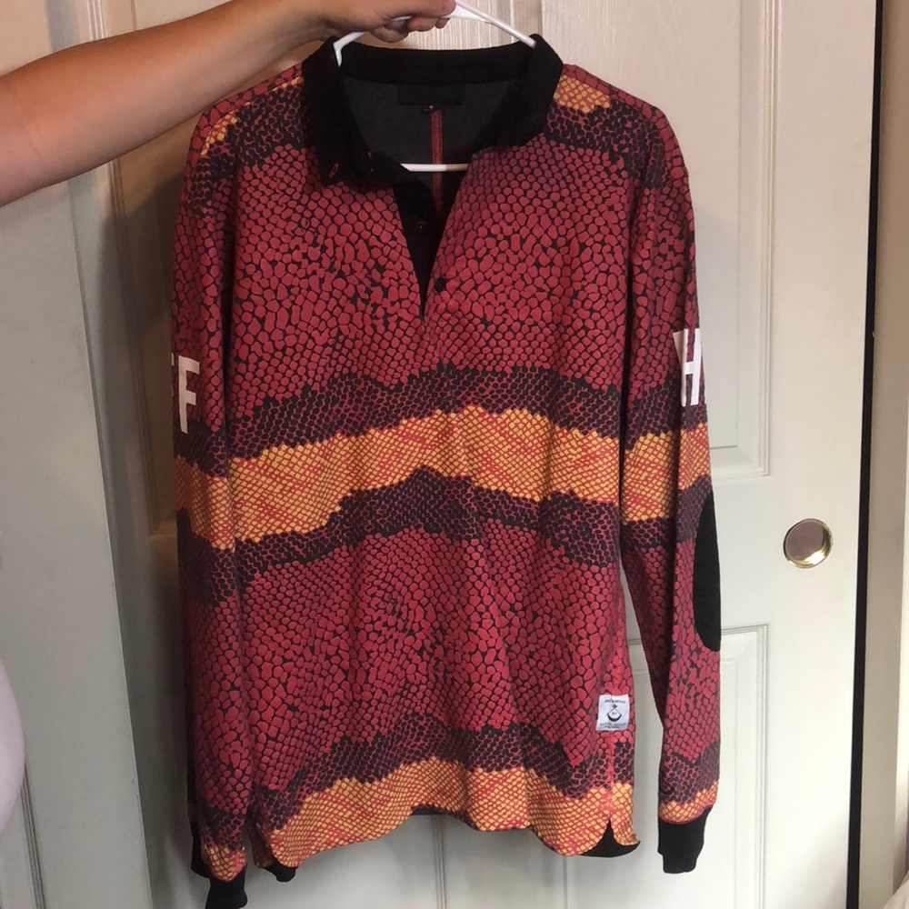 Collard shirt
